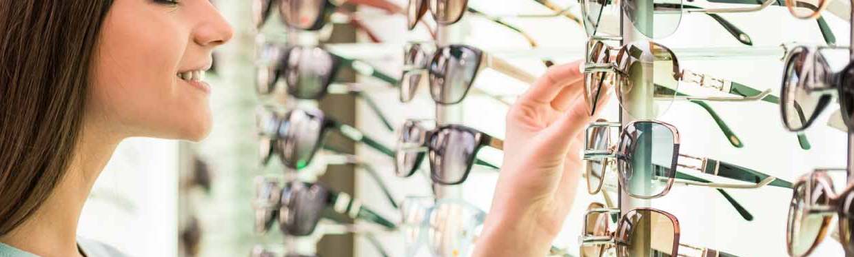 Read more about the article Choosing an Eye Doctor